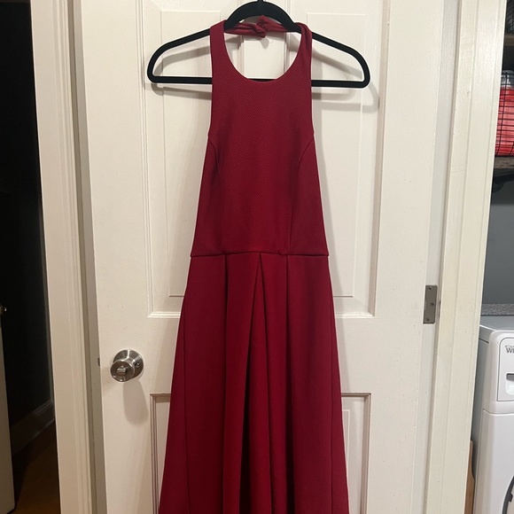 Lulus red midi dress. Size Medium. - Picture 2 of 7